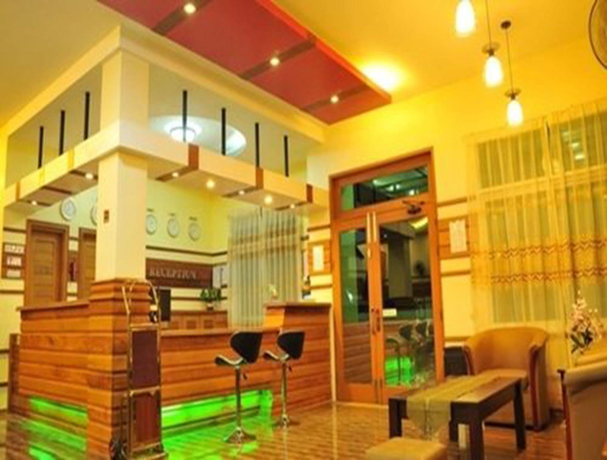 Royal Green Hotel Pyin Oo Lwin Exterior foto